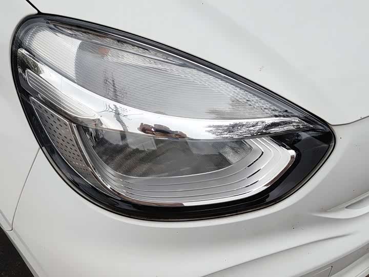 Фото 2 - Roewe Clever