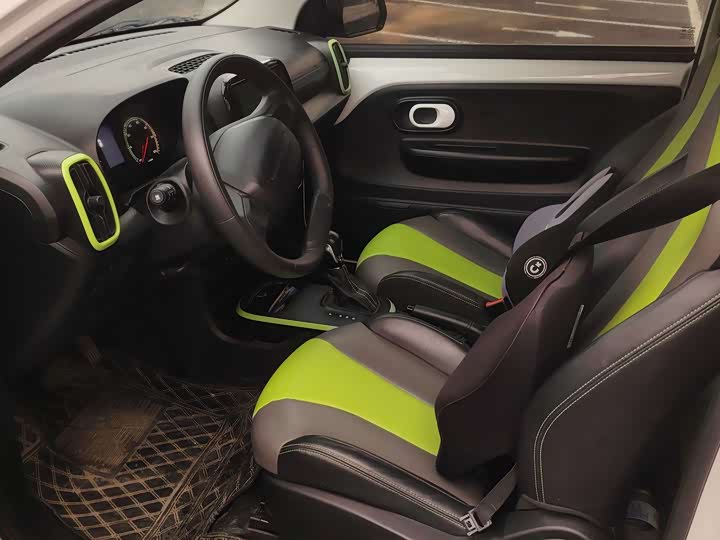 Фото 7 - Roewe Clever