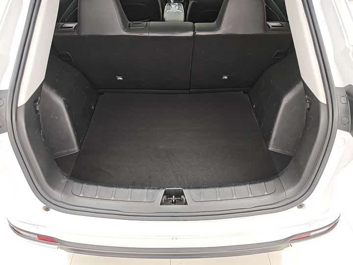 Фото 16 - Changan Oshan X5