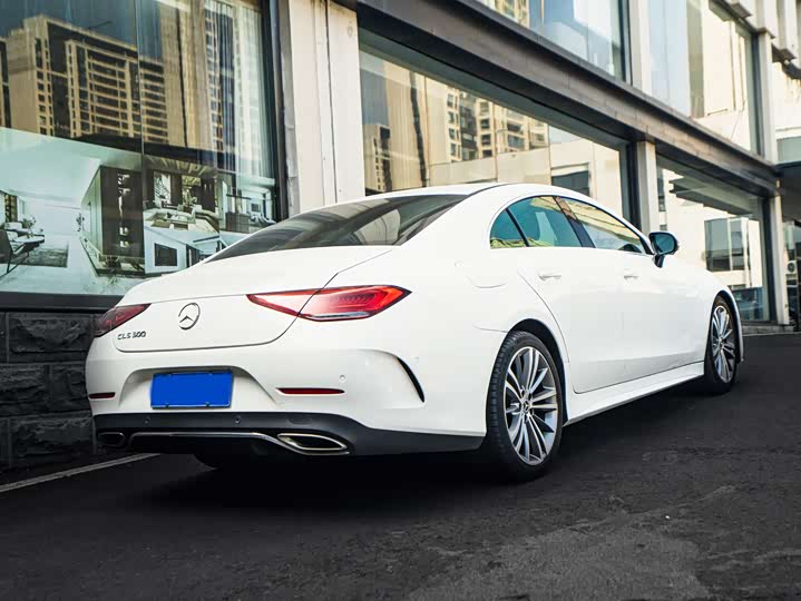 Фото 4 - Mercedes-Benz CLS-Class