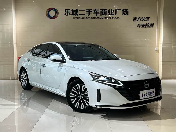 Фото 3 - Nissan Teana