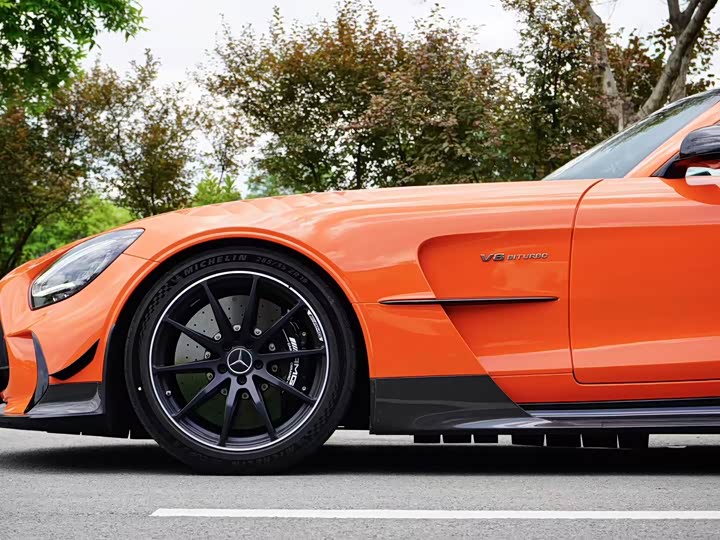 Фото 6 - Mercedes-Benz AMG GT