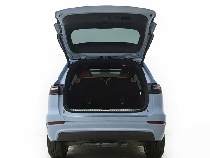 Фото 12 - LiXiang One