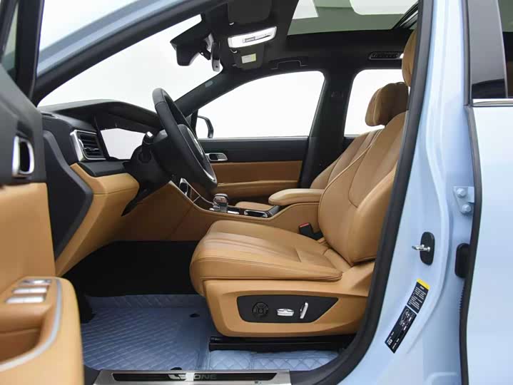 Фото 6 - LiXiang One