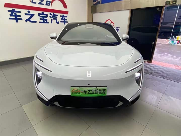 Фото 2 - Avatr 07