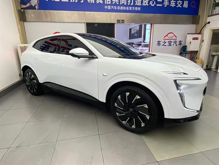 Фото 3 - Avatr 07