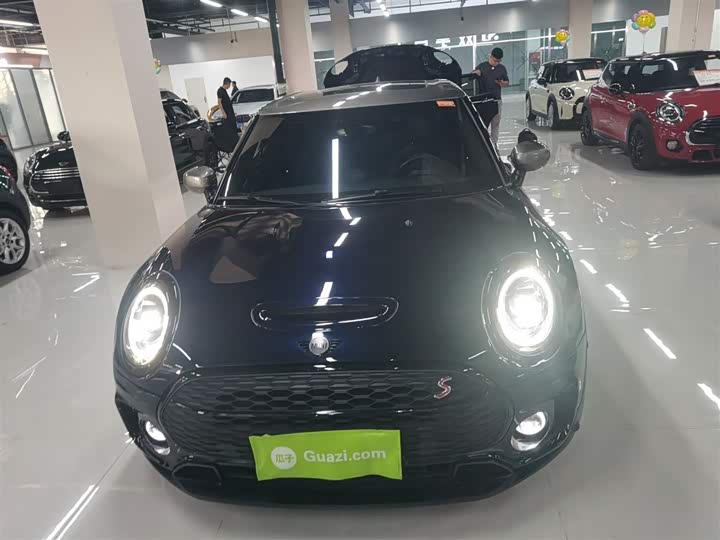 Фото 3 - Mini Clubman