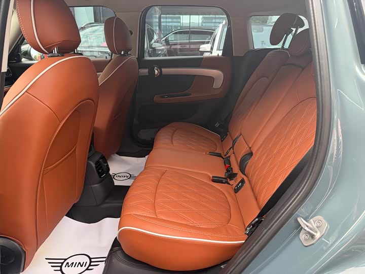 Фото 12 - Mini Countryman