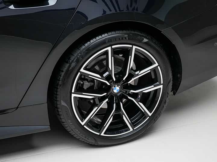 Фото 5 - BMW 4 Series