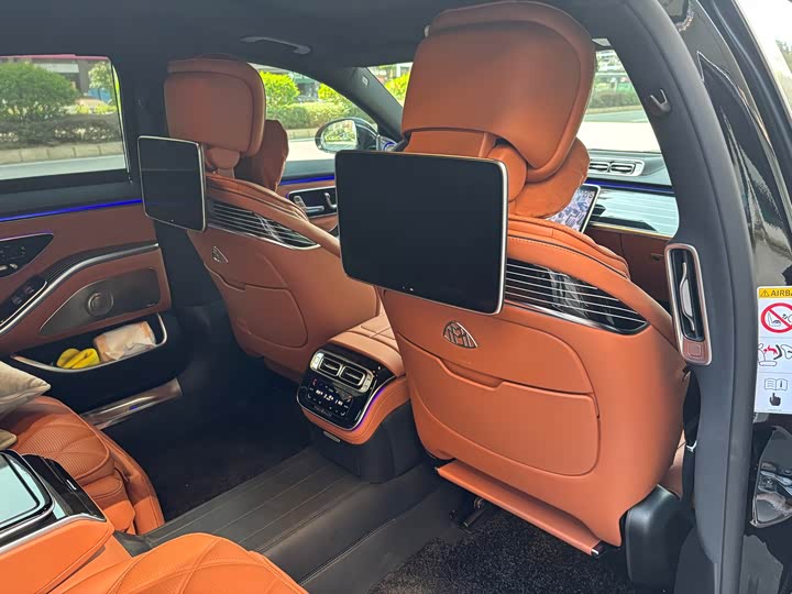 Фото 12 - Mercedes-Benz Maybach S-Class