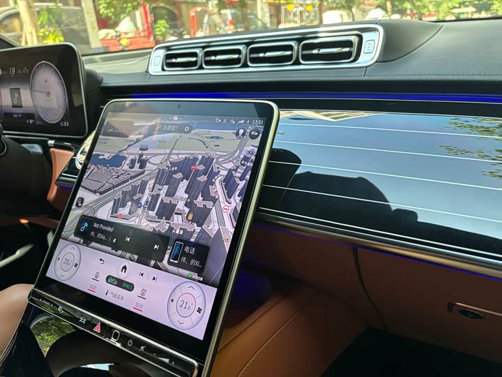 Фото 16 - Mercedes-Benz Maybach S-Class