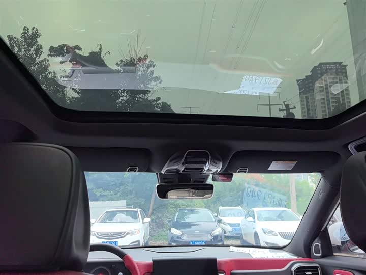 Фото 13 - Geely Icon