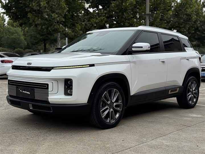 Фото 2 - Geely Icon