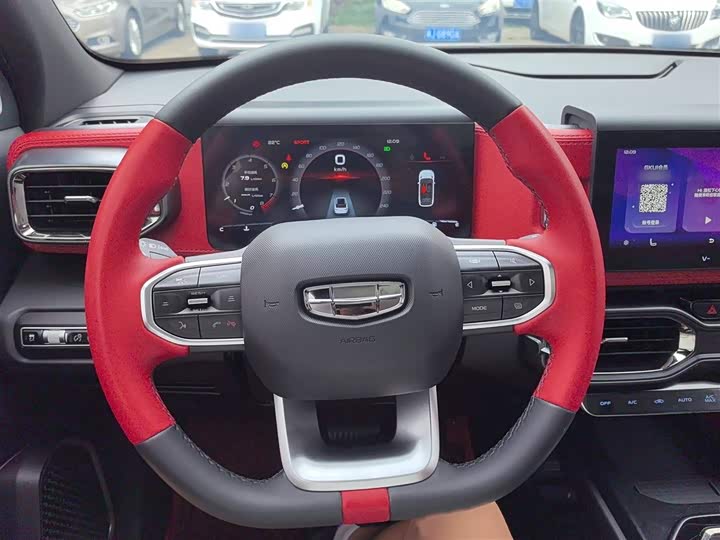 Фото 4 - Geely Icon