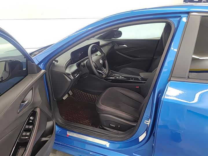 Фото 9 - Buick Verano