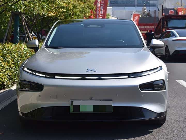 Фото 4 - XPeng P7