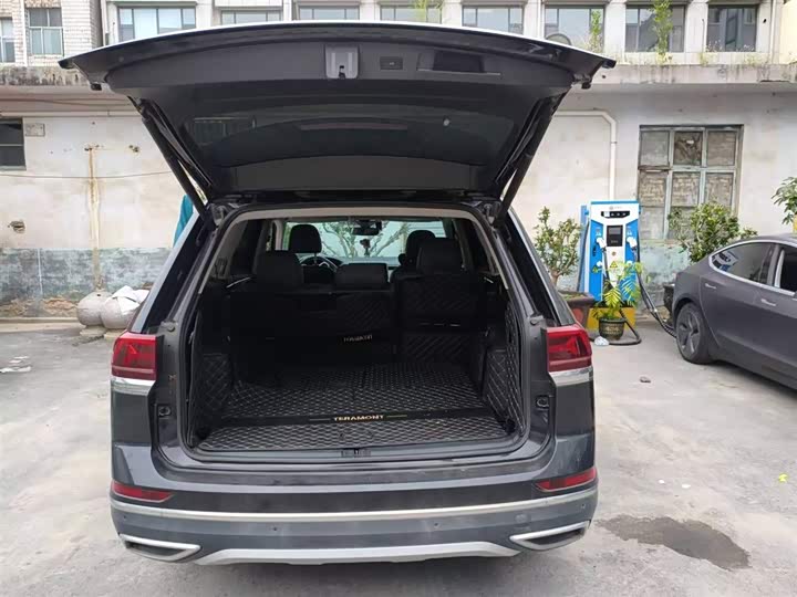 Фото 8 - Volkswagen Teramont Pro