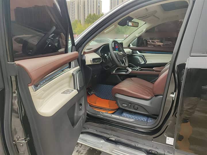 Фото 16 - Maxus Territory