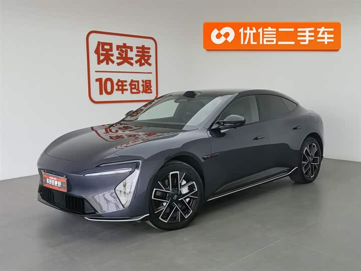 Фото 1 - Avatr 06