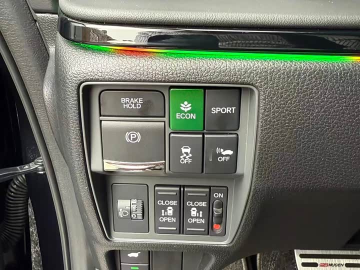 Фото 11 - Honda Odyssey