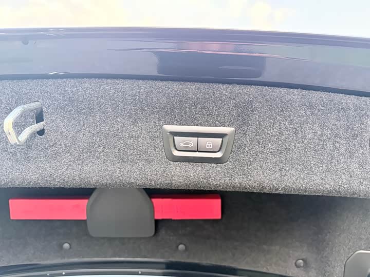 Фото 25 - BMW 3 Series