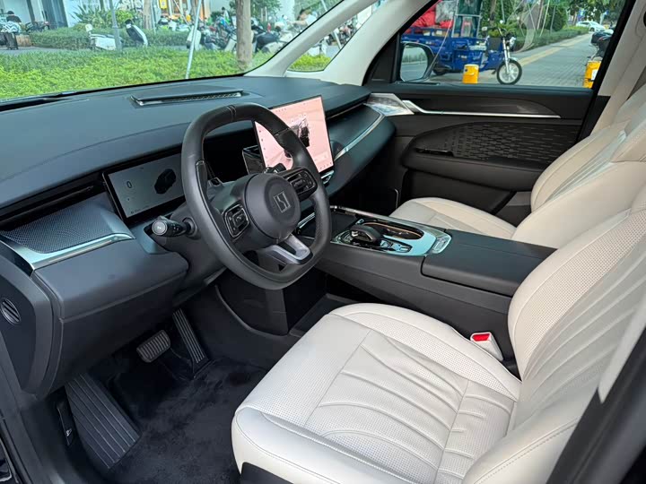 Фото 8 - Zeekr 009