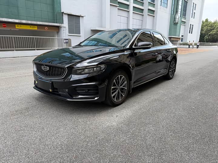 Фото 1 - Geely Preface