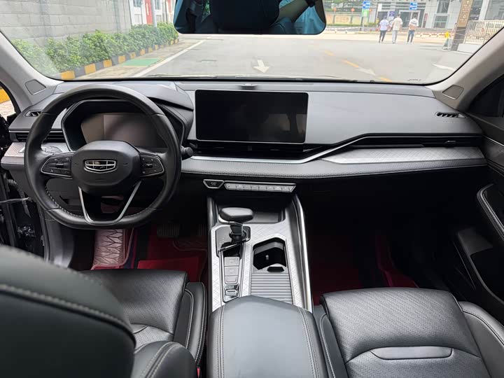 Фото 10 - Geely Preface