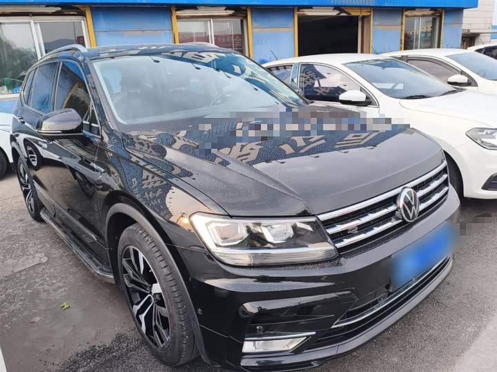 Фото 4 - Volkswagen Tiguan L Pro