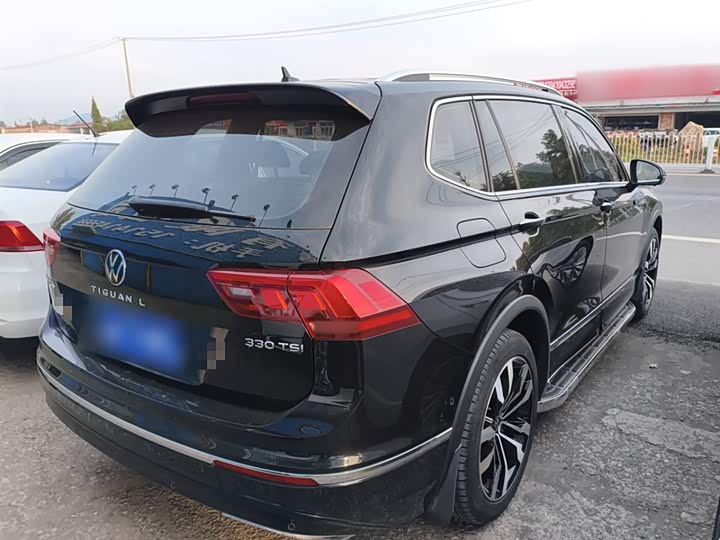 Фото 7 - Volkswagen Tiguan L Pro