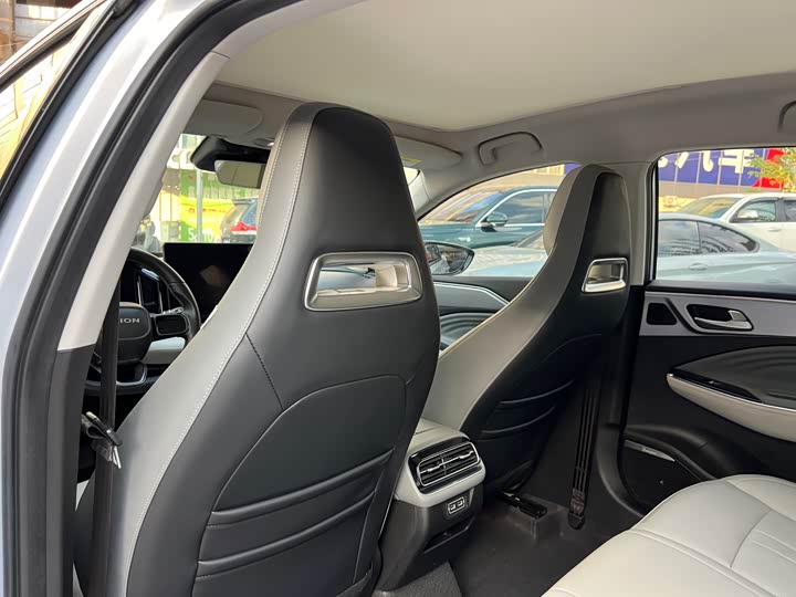 Фото 10 - GAC Aion S Plus