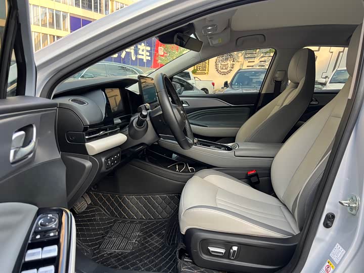 Фото 11 - GAC Aion S Plus