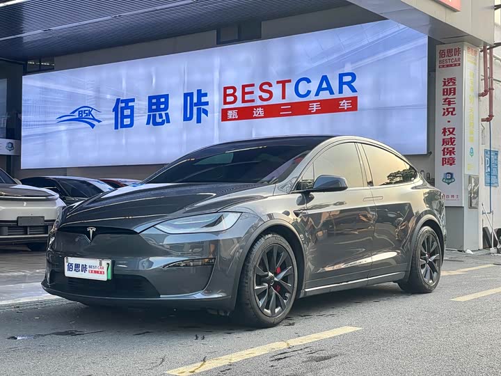 Фото 1 - Tesla Model X