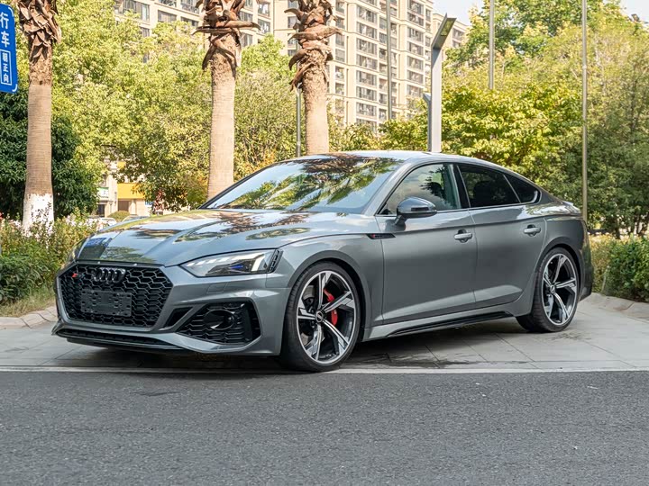 Фото 1 - Audi RS 5