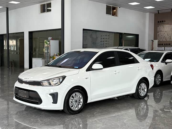 Фото 1 - Kia Pegas