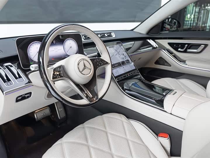 Фото 6 - Mercedes-Benz Maybach S-Class