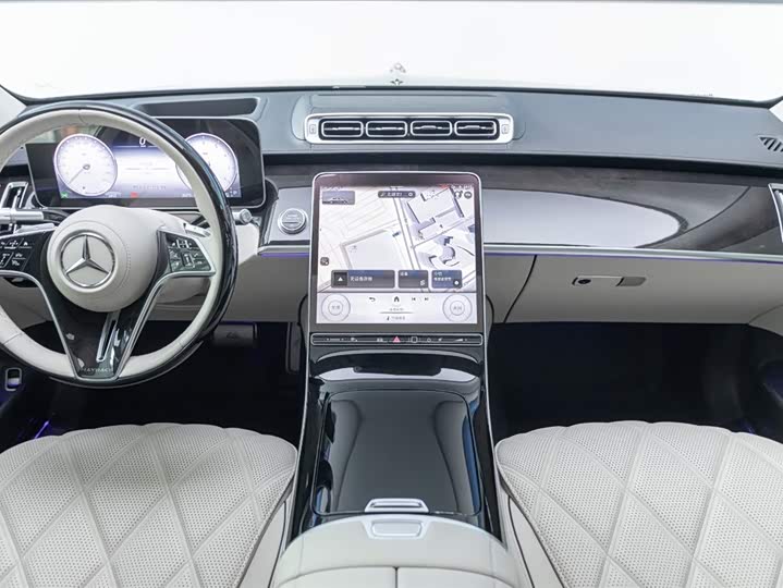 Фото 8 - Mercedes-Benz Maybach S-Class