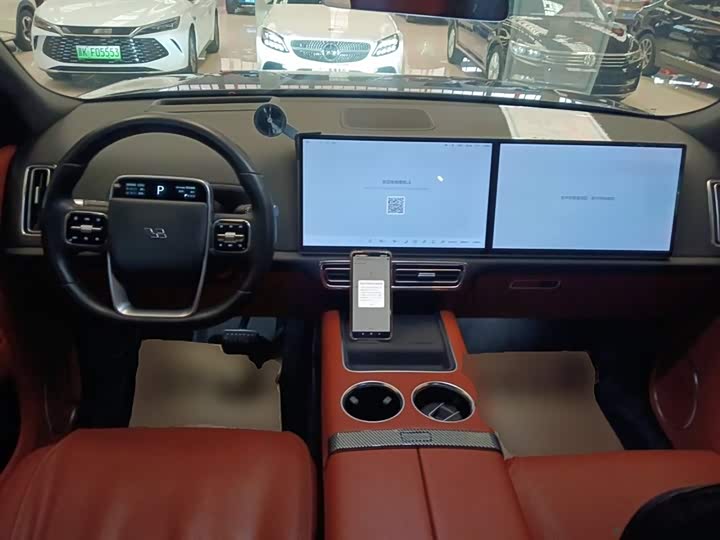 Фото 10 - LiXiang L8