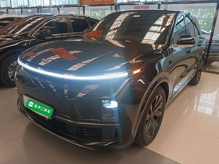 Фото 2 - LiXiang L8