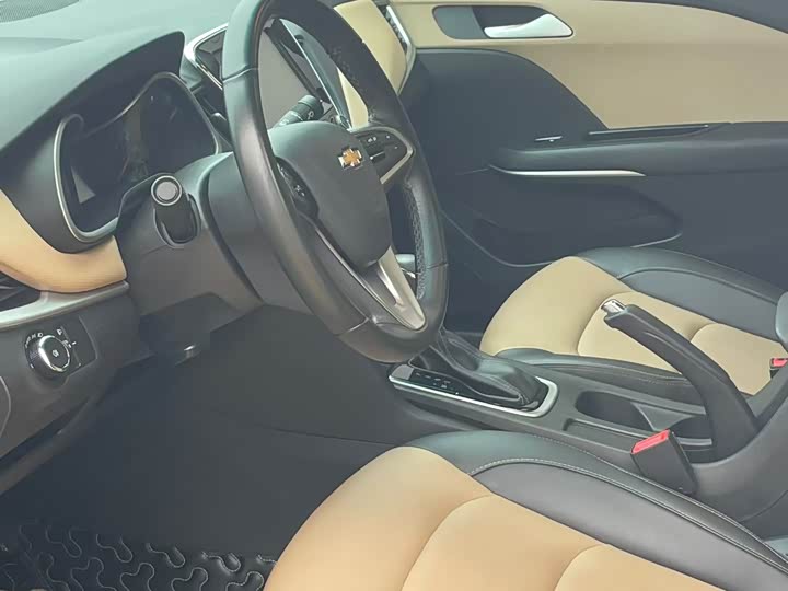 Фото 4 - Chevrolet Monza