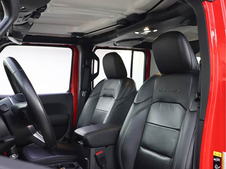 Фото 9 - Jeep Wrangler Hybrid