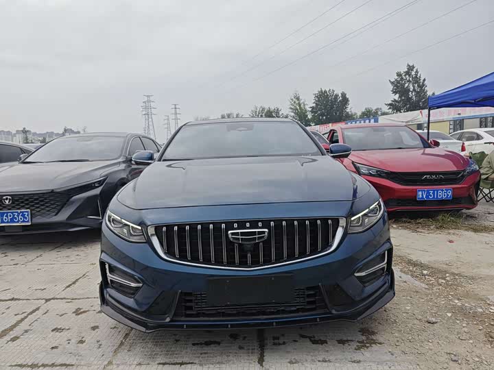 Фото 2 - Geely Preface