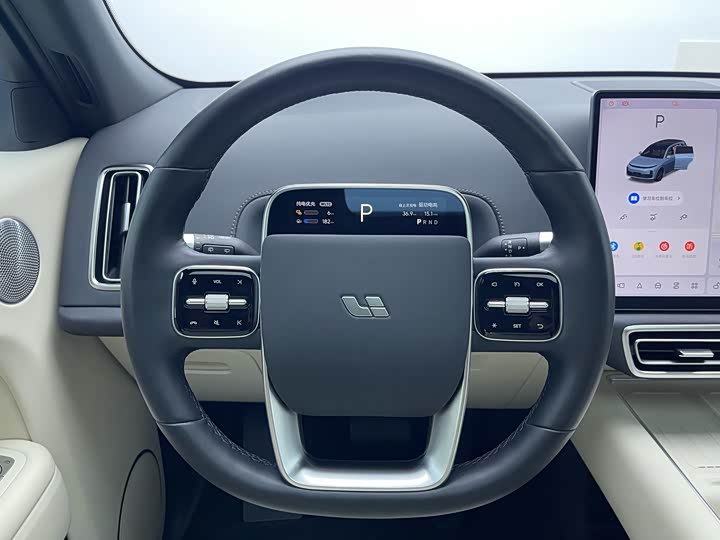 Фото 16 - LiXiang L7