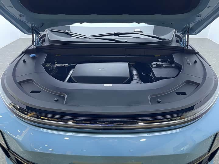 Фото 17 - LiXiang L7