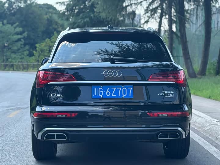 Фото 4 - Audi Q5L