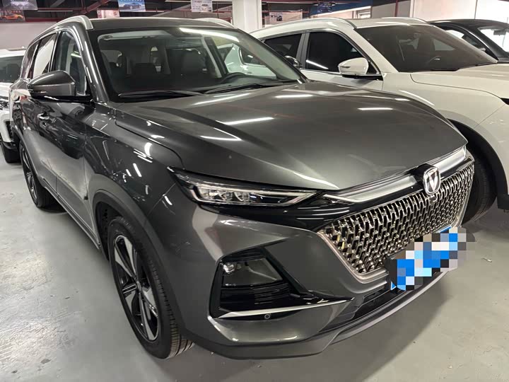 Фото 3 - Changan X7 Plus