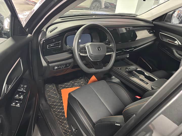 Фото 4 - Changan X7 Plus