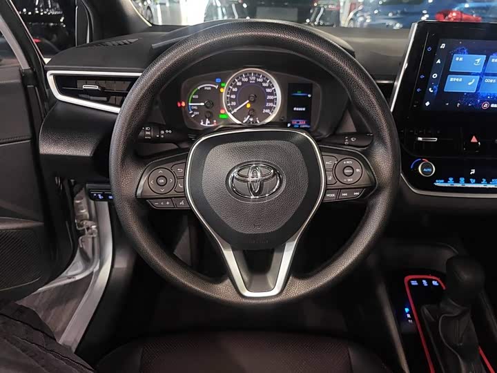 Фото 11 - Toyota Levin