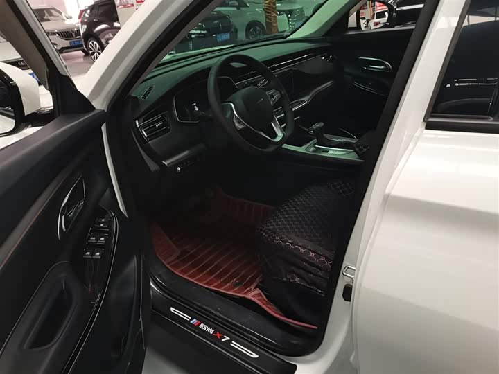 Фото 15 - Changan Oshan X7