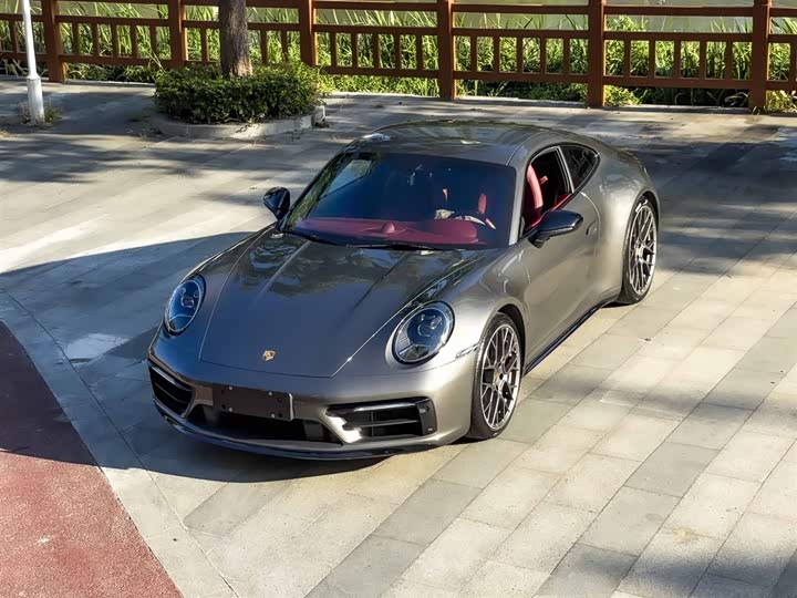 Фото 1 - Porsche 911